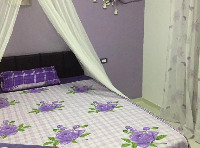 Sunny Vacations Bed and breakfast